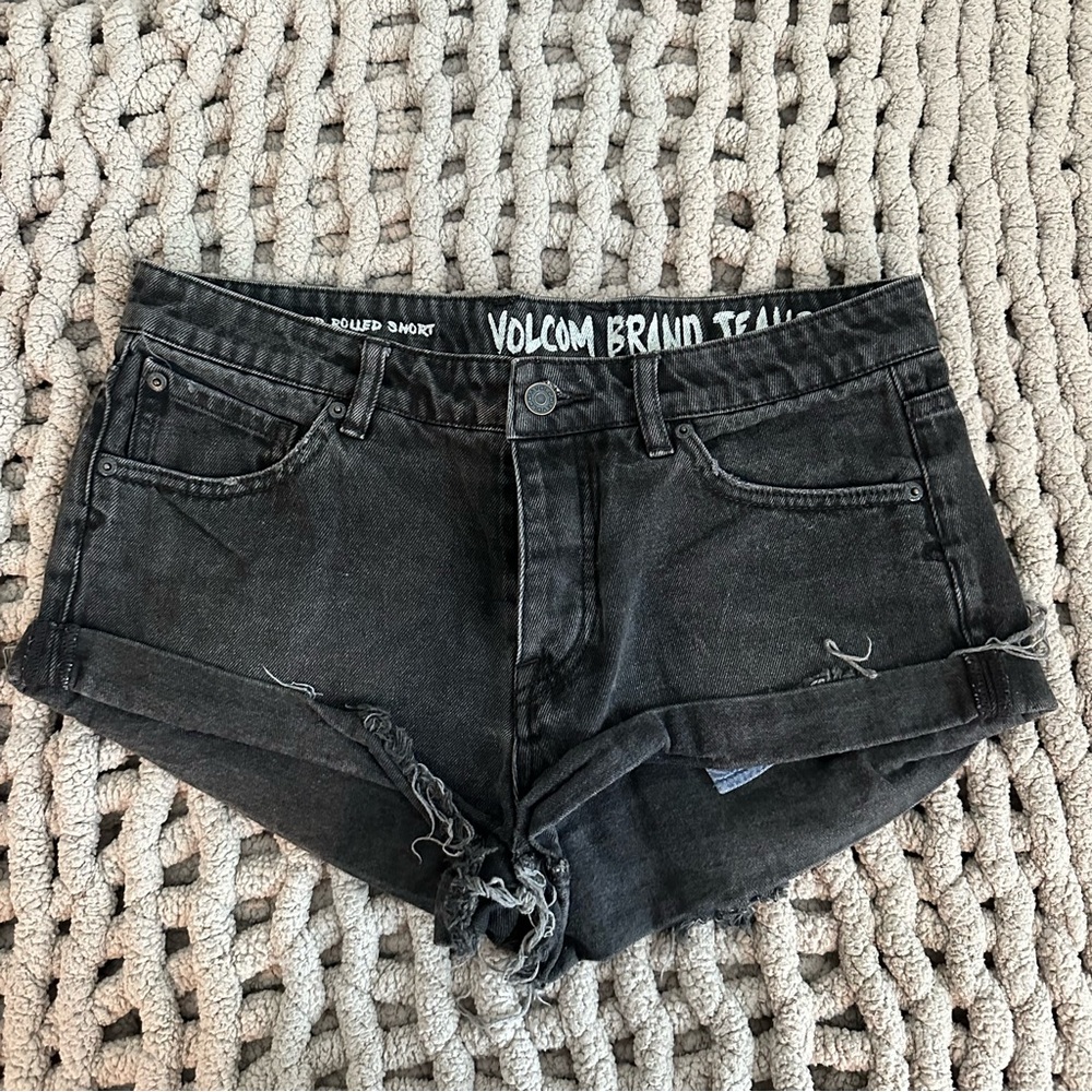 black jean shorts